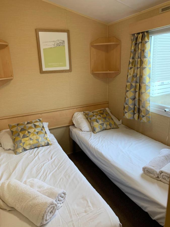Готель Newquay Bay Porth Caravan Екстер'єр фото