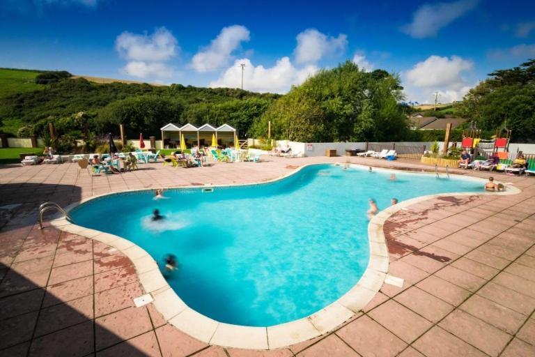 Готель Newquay Bay Porth Caravan Екстер'єр фото